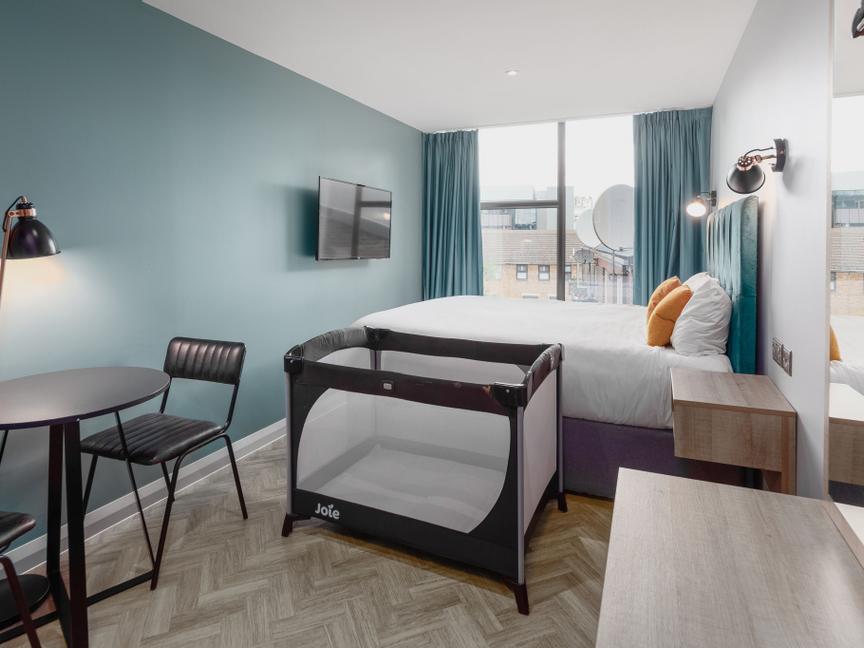 Aptel East | London | 5